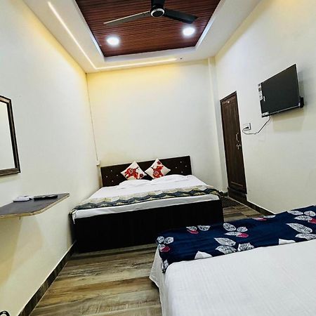 Hotel Shreenidhi Comfort Stay Ujjain Exterior foto