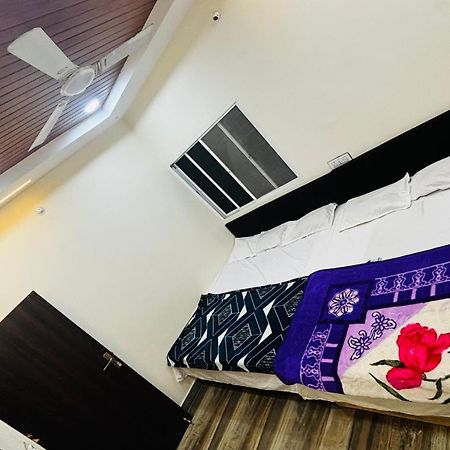 Hotel Shreenidhi Comfort Stay Ujjain Exterior foto